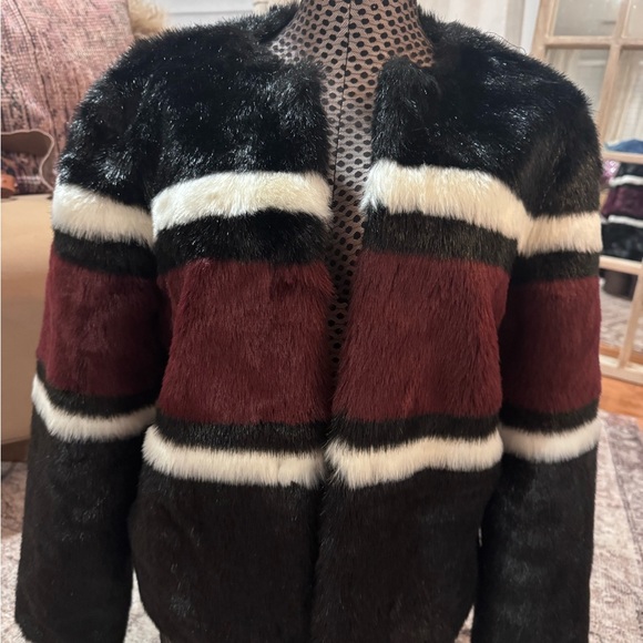 Catherine Malandrino Jackets & Blazers - Catherine Malandrino Black and Burgundy Teddy Jacket